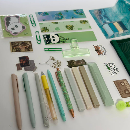Cute Stationery Green Pouch