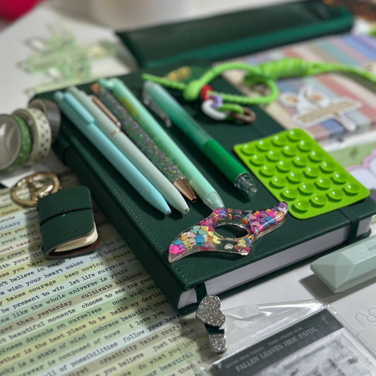 Weekly Color Bundle Set - Green + 12 highliters