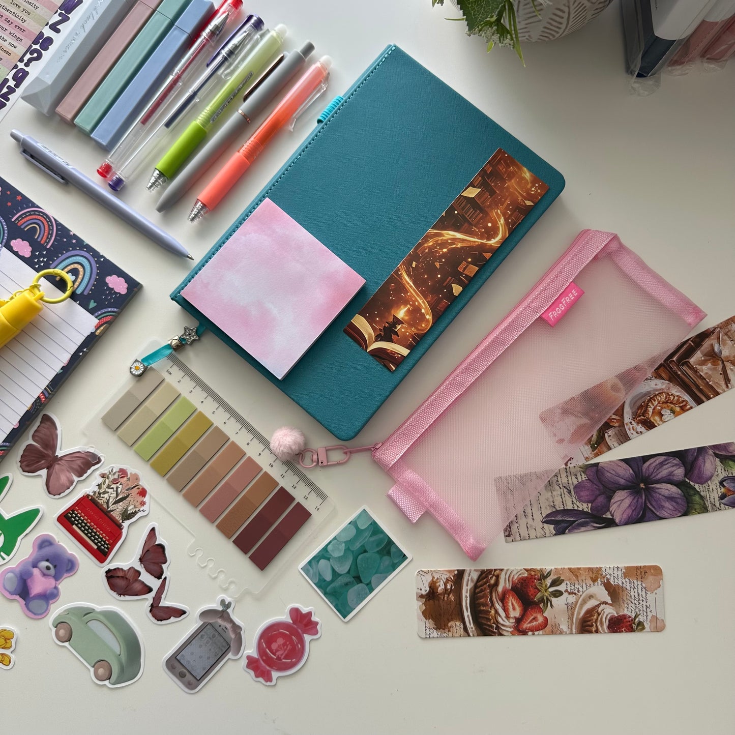 Weekly bundle 🤩 Mixed colors! Only one!