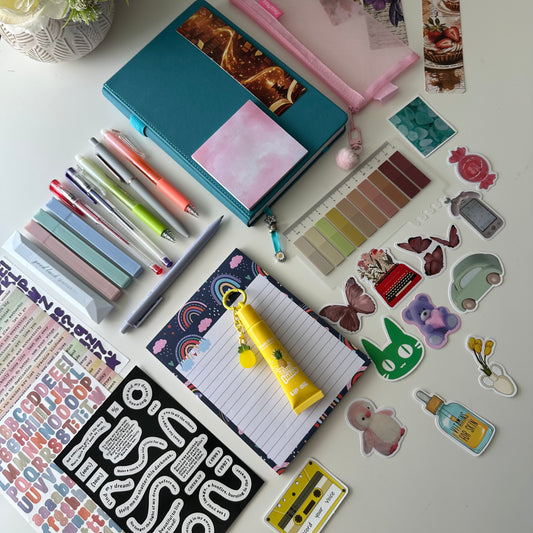 Weekly bundle 🤩 Mixed colors! Only one!